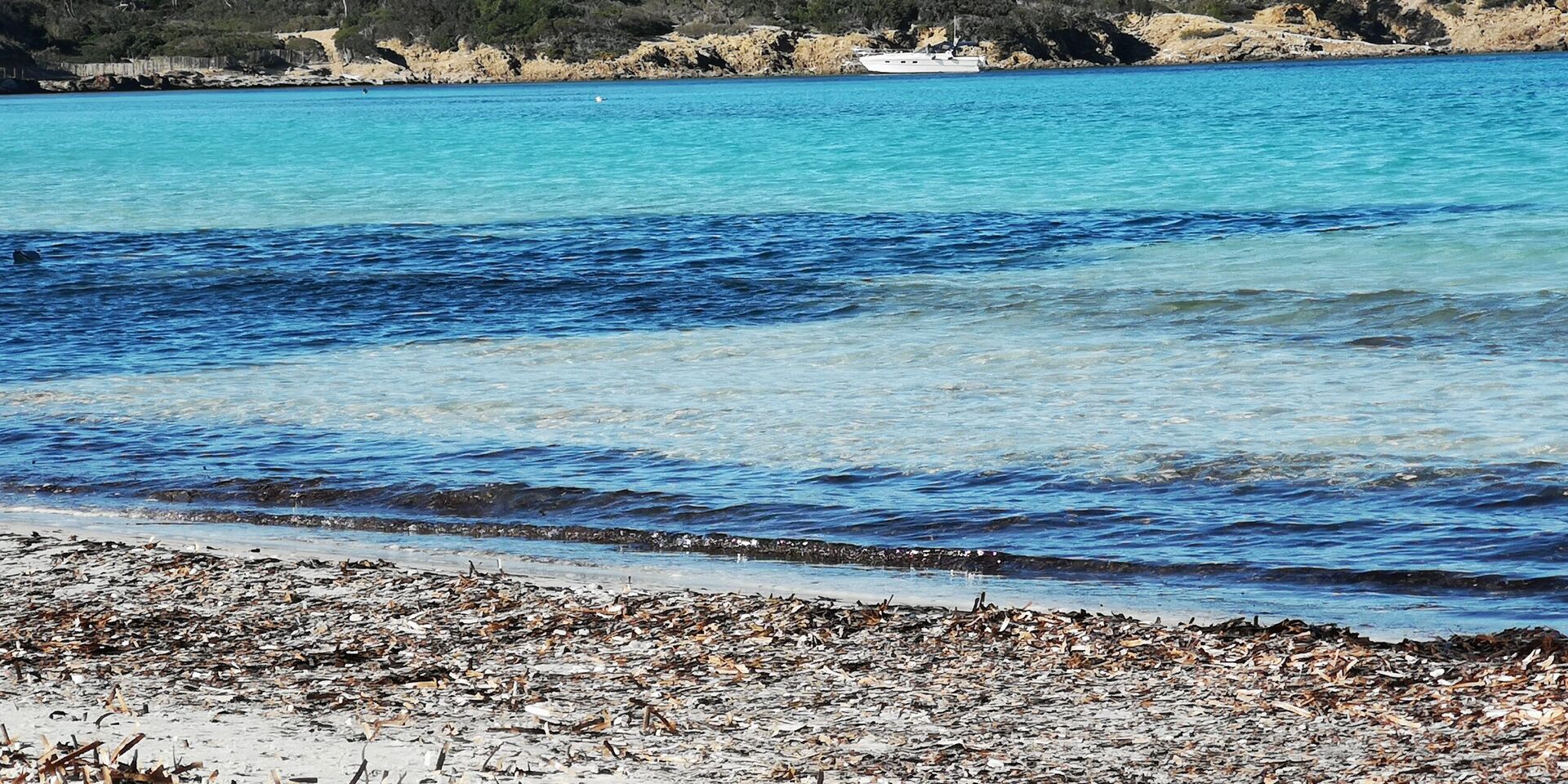 Porquerolles - boat camping on the French Riviera