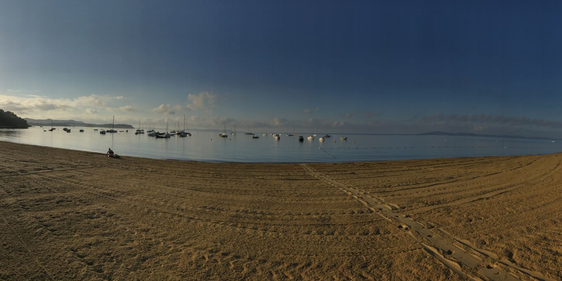 Plage de l'Argentière beach - La Londe, Var, French Riviera-Côte d'Azur