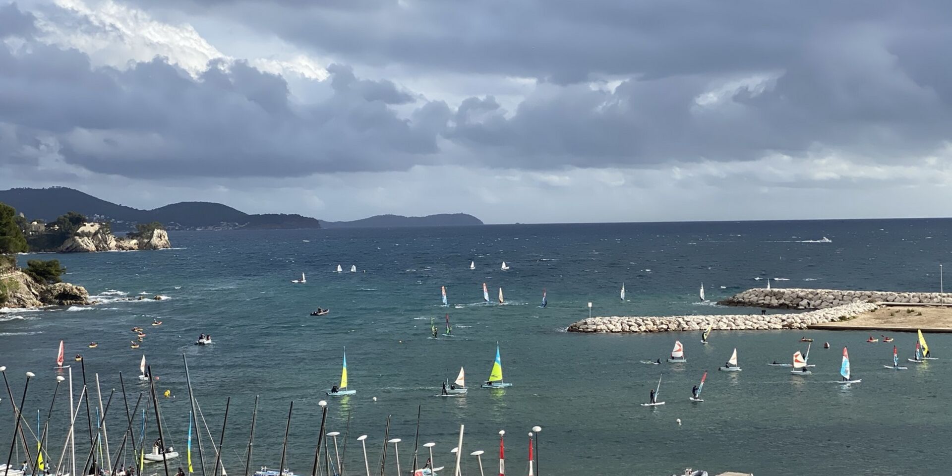 A family beach in Toulon