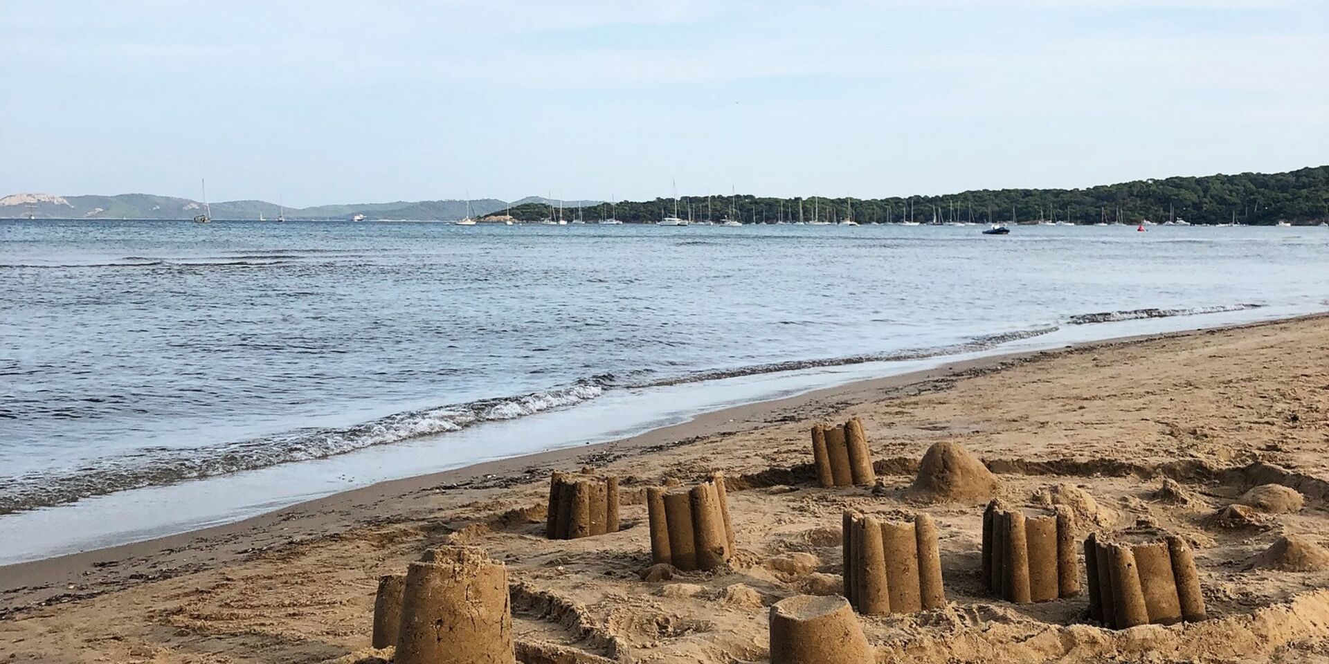 Beaches near Les Jardin la Pascalinette campsite